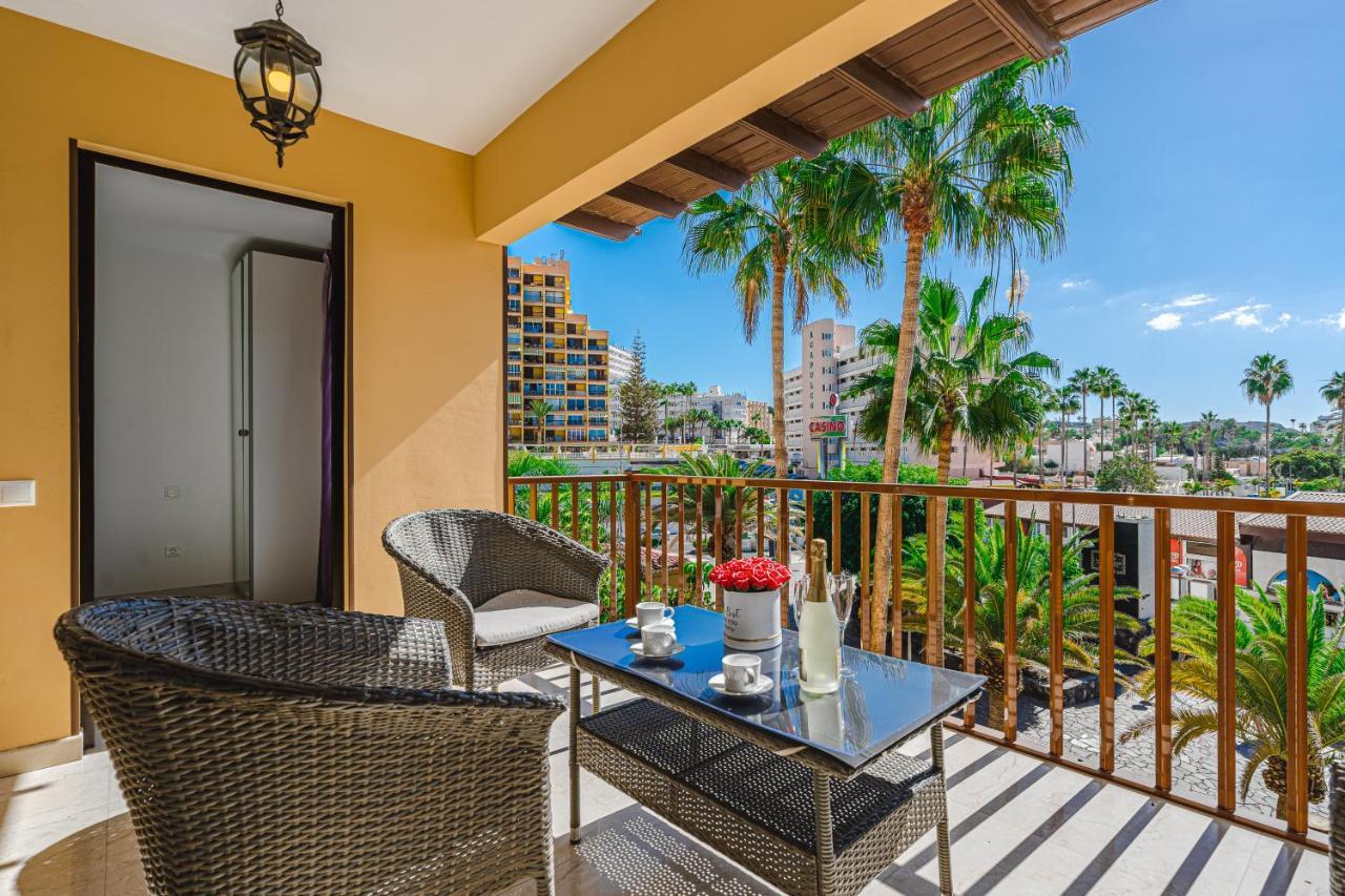 Amazing 3 Bedroom Apartment On The First Line Of The Best Las Americas Beach, Air Conditioner And Terrace Ocean View Playa de las Americas  Exterior photo